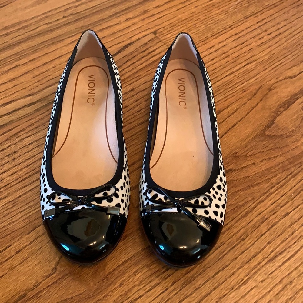 Animal print flats